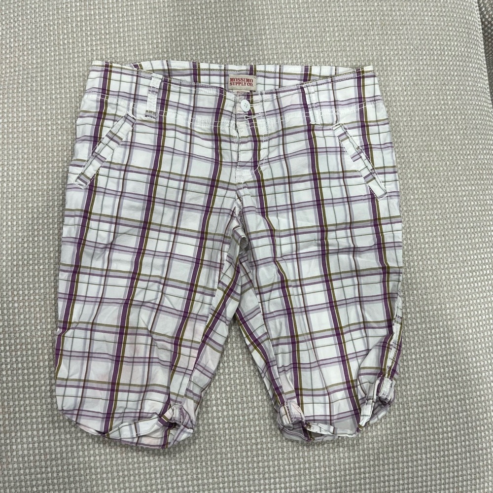 Mossimo Capri shorts